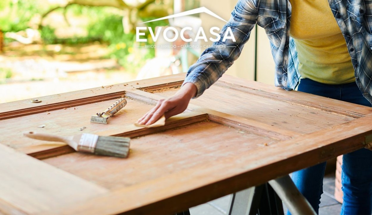  																			Restaurare portone in legno: da vecchio a nuovo in 5 Step 									